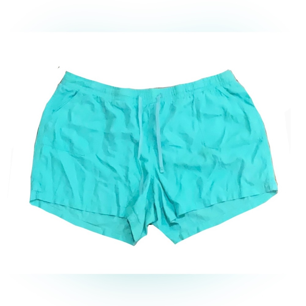 Breezy pocketed shorts CL04